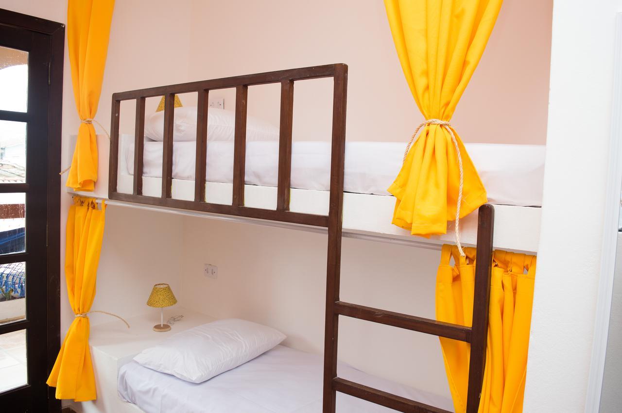 Santo Quintal Hostel Ubatuba Extérieur photo