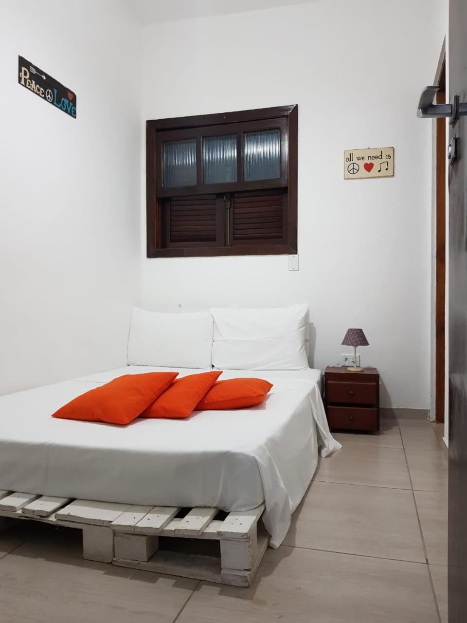 Santo Quintal Hostel Ubatuba Extérieur photo